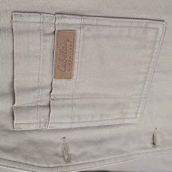 Cabelas khaki field vest size XL - Picture 3 of 12